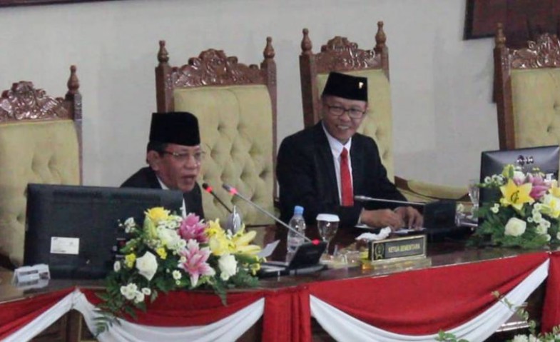 Makmur Jabat Ketua Sementara, Syahrun Sebut Estafet Kepemimpinan.