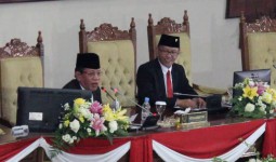 Makmur Jabat Ketua Sementara, Syahrun Sebut Estafet Kepemimpinan.