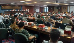 Paripurna Perdana, DPRD Kaltim Tetapkan Komposisi Fraksi dan Bentuk Pokja