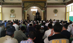 Kaltim KLB Corona, Sejumlah Masjid di Samarinda Tetap Gelar Shalat Jumat