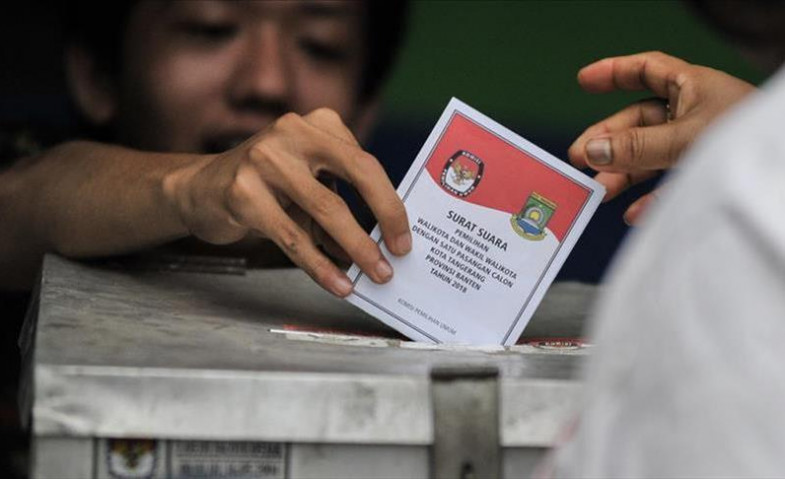 DPR dan Pemerintah Bahas Wacana Pengunduran Jadwal Pemilu Serentak ke 2027