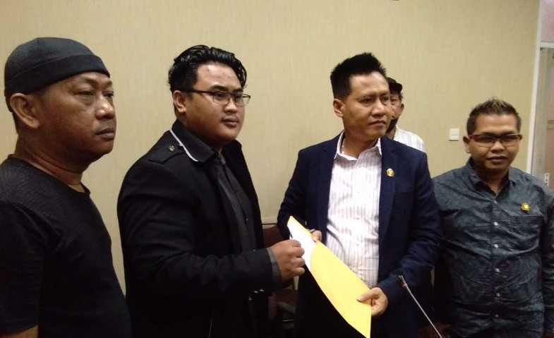 Warga Bantaran SKM Datangi DPRD Samarinda, Siswadi Sebut Ada Miss Komunikasi