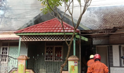 Api Lahap Klinik Ananda Milik Dokter Anik yang Menjalani Perawatan Covid-19 di Balikpapan