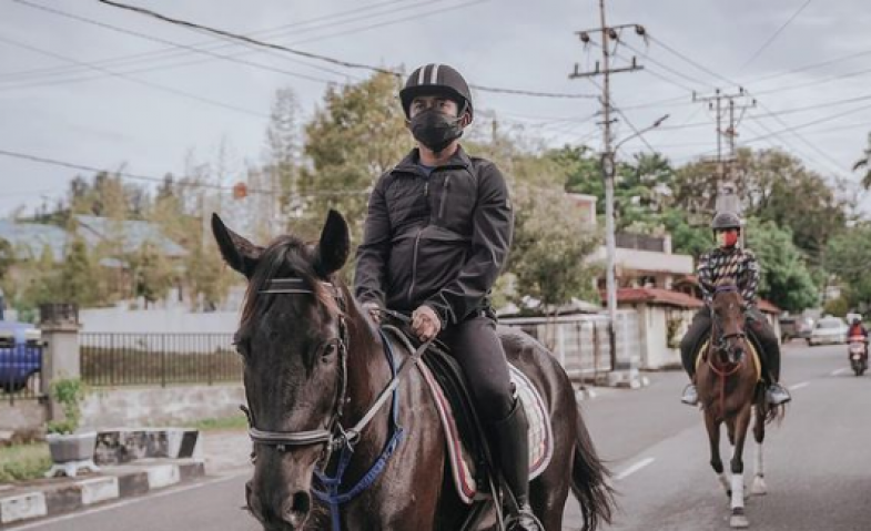 Ini Alasan Calon Wali Kota Balikpapan Rahmad Masud Memilih Berkuda dan Panahan Sebagai Hobi