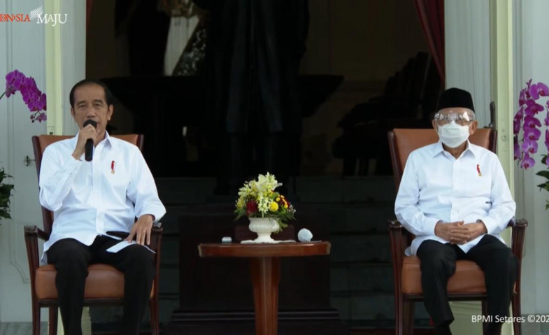 Jokowi Umumkan 6 Menteri Baru, Sandiaga Uno Gantikan Whisnutama