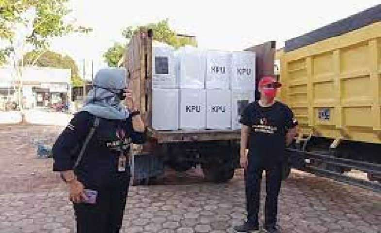 KPU Kukar Mulai Distribusikan Logistik Pilkada Ke Kecamatan Se-Kukar