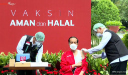 Disuntik Dosis Kedua Vaksin Covid-19, Jokowi Sebut Tidak Terasa Sakit