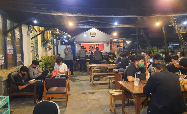 Pemkot Samarinda Kembali Terapkan Jam Malam, Para Pelaku Usaha Diminta Tutup Pukul 20.00 Wita