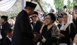 Dari Kudatuli Hingga Istana, 18 Tahun Sudah SBY dan Megawati Berseteru