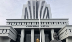 KPK Tangkap Tangan Salah Satu Hakim Agung MA !