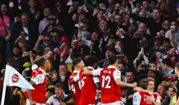 Arsenal Tundukkan Liverpool 3-2 di Emirates