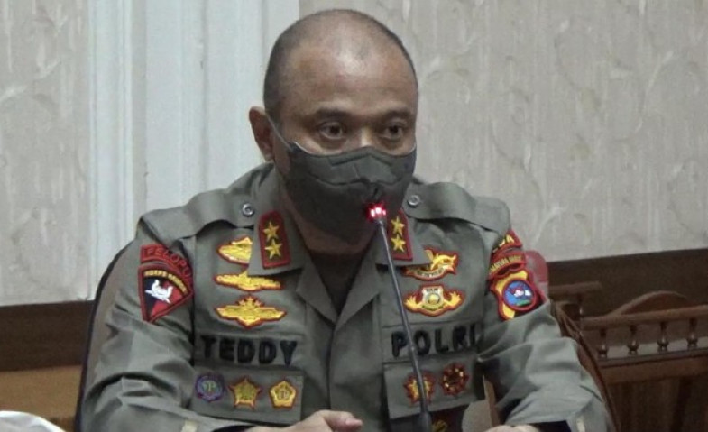 Baru Jabat Kapolda Jatim, Irjen Teddy Minahasa Disebut Ditangkap Karena Kasus Narkoba