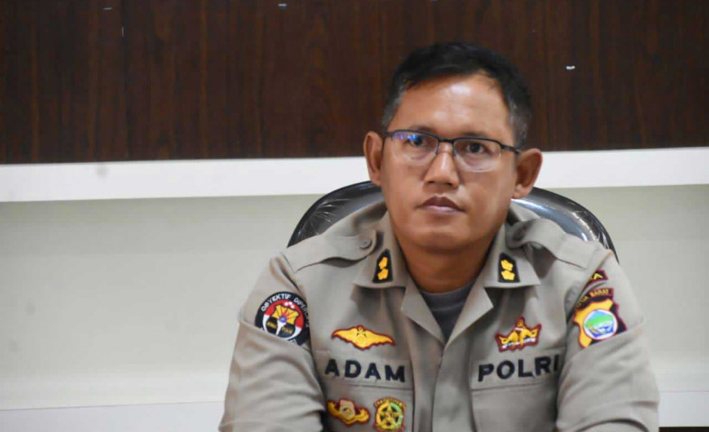 Buntut Kasus Polisi Jilat Kue Ultah TNI, Dua Anggota Polda Papua Barat Dipecat