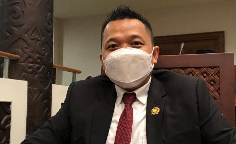 Deni Hakim Anwar Minta Pengawasan Apotek di Samarinda Diperketat