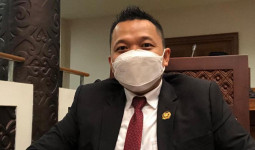Deni Hakim Anwar Minta Pengawasan Apotek di Samarinda Diperketat