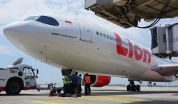 Kesaksian Salah Satu Penumpang Pesawat Lion Air yang Mendarat Darurat Setelah Lepas Landas