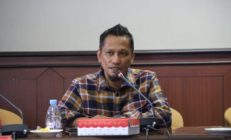 Ketua Komisi II DPRD Kaltim Imbau Masyarakat Laporkan Penyelewengan BBM