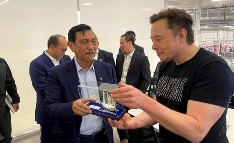 Elon Musk Batal ke Bali, Luhut Kena Prank?