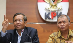 Soal Ismail Bolong, Mahfud MD Mengaku Bakal Berkoordinasi Dengan KPK