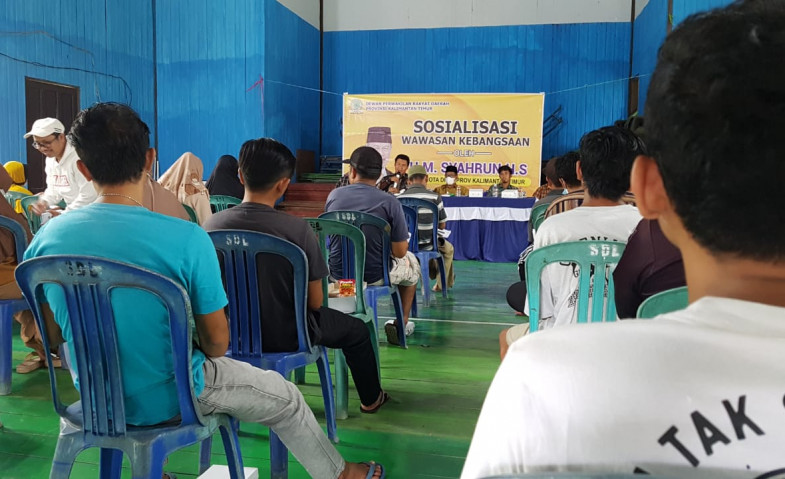 Di Desa Sedulang, Haji Alung Sampaikan Pentingnya Menjaga Persatuan