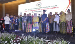 Ketua Umum KKSS Muchlis Patahna Lantik Pengurus DPP HIMAS Periode 2022-2027