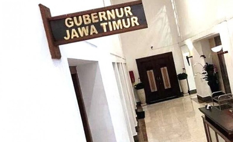 Kronologi KPK Geledah Ruang Kerja Gubernur Jawa Timur Khofifah