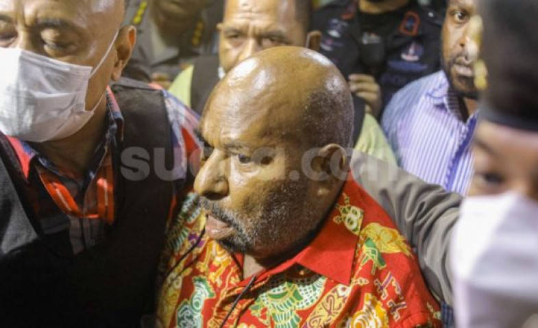 Gubernur Papua Lukas Enembe Batal Dibawa ke KPK, Ini Alasannya