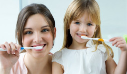 Cara Menjaga Kesehatan Gigi dan Mulut; Langkah Menuju Gigi Sehat