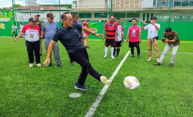 Rusmadi Buka Piala Wali Kota Mini Soccer Antar OPD: Ajang Menuju Samarinda Kota Pusat Peradaban