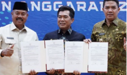 Serahkan LKPD TA 2022, Wali Kota Andi Harun Optimis Pemkot Samarinda Raih WTP ke-9