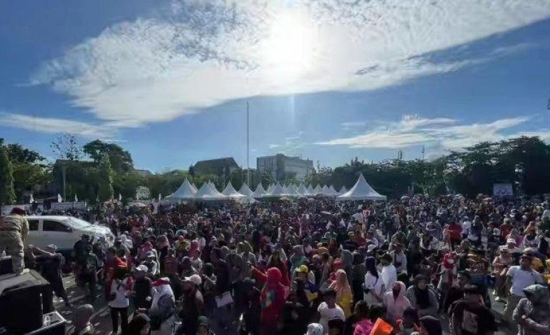 Andi Harun Sampaikan Pesan Khusus dari Prabowo Saat Jalan Sehat Partai Gerindra Kaltim di Gor Segiri