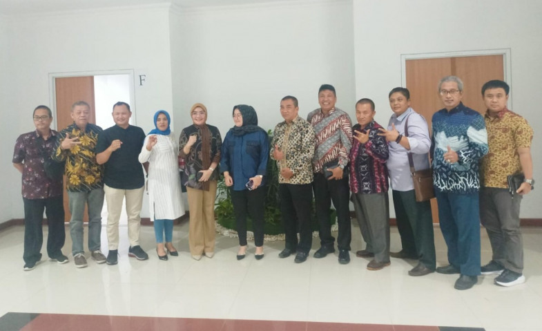 Komisi II DPRD Samarinda Terima Kunjungan Kerja DPRD Kabupaten Tuban