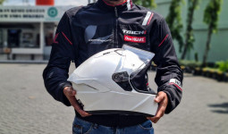 Astra Motor Kaltim 2 Berbagi Tips Memilih Helm yang Aman Bagi Pengendara