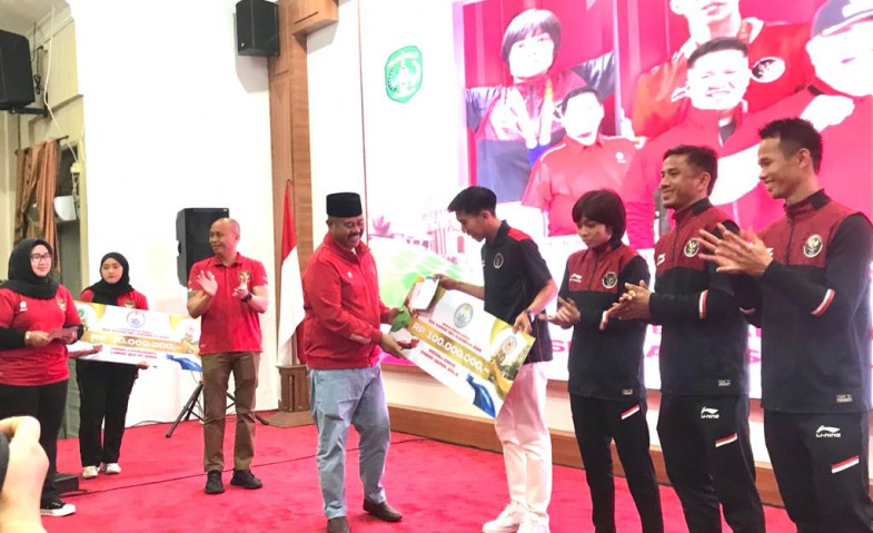 Edi Damansyah Jadi Kepala Daerah Tercepat di Indonesia yang Mencairkan Bonus Atlet Sea Games 2023