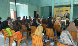 Haji Alung Gelar Sosialisasi Layanan Informasi Publik di Desa Jonggon Jaya