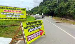 Perbaikan Jalan Longsor di Sambutan Ditarget Rampung Akhir September 2023
