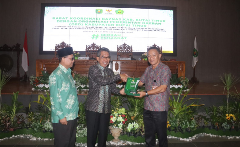 Bupati Ardiansyah Ajak Seluruh Pegawainya Menyalurkan Zakat Profesi dengan Program Baznas