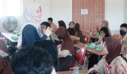 KPP Pratama Kenalkan Pajak ke Pelajar di Tenggarong, Rendi Solihin Dukung Penuh