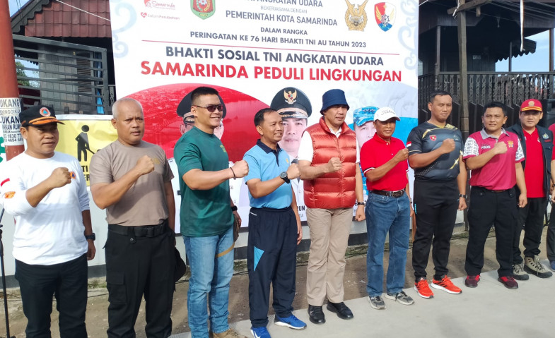 Hari Bhakti TNI AU ke-76, Wali Kota Andi Harun Apresiasi Aksi Samarinda Peduli Lingkungan