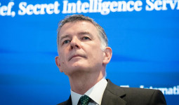 Kepala Dinas Intelijen Inggris Ajak Warga Rusia Berbagi Informasi dengan M16