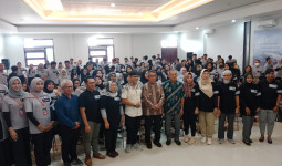 Lepas 146 Mahasiswa KKN STIE Nusantara, Bupati Harap Bisa Beri Kontribusi di Tengah Masyarakat
