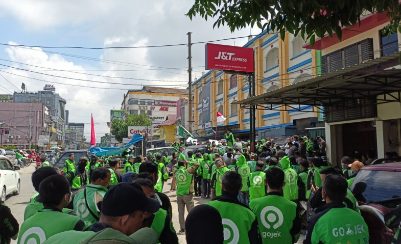 Ratusan Driver Gojek di Samarinda Sampaikan 6 Tuntutan ke Gojek Indonesia