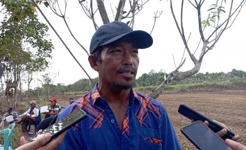 Curhat Petani Sindang Sari Langsung Direspons Wali Kota Andi Harun