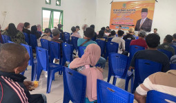 Galang Partisipasi Publik, Haji Alung Gelar Sosper Layanan Informasi di Loa Ipuh Darat