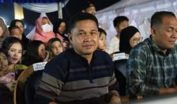 Ketua DPRD Joni Kutim Anggap Local Market Bisa Kembangkan Ide Kreatif Anak Muda