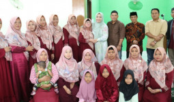 Asti Mazar Ajak Ibu-ibu Majelis Taklim untuk Terus Bersilaturahmi dan Berdakwah