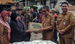 Bupati Ardiansyah Serahkan Bantuan untuk Korban Kebakaran di Gang SBY
