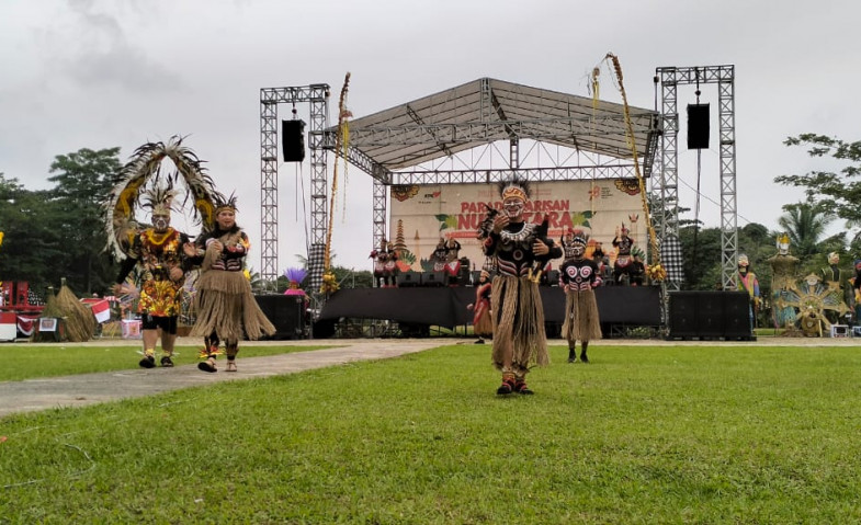 Digelar dalam Rangka HUT RI 78, Parade Warisan Nusantara KPC Berlangsung Meriah