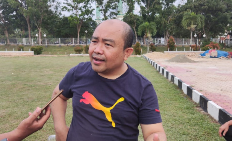DPRD Kutim dan Jurnalis Kutim Gelar Pertandingan Persahabatan Sepak Bola Mini untuk Menjaga Silaturahmi dan Kebugaran