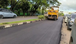 Jalan Abdul Wahab Syahranie Sangatta Kembali Dipermak